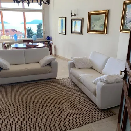 La Casa Di Loris Lerici